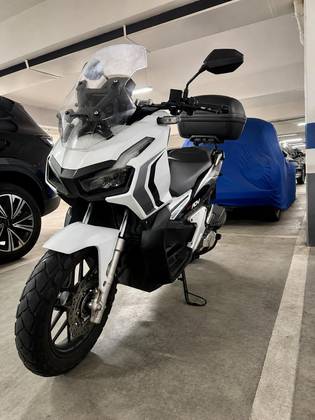 HONDA ADV 